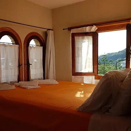 Castello Bellos Tower Apartman