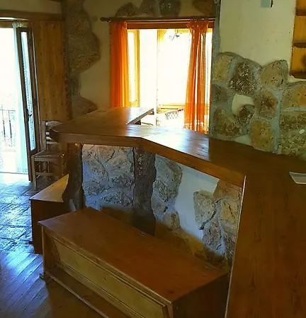 Castello Bellos Tower דירה