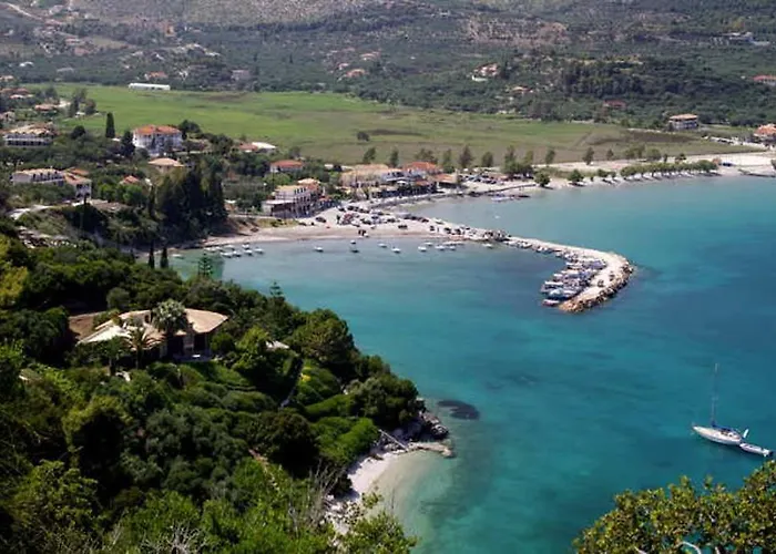 Castello Bellos Tower * Keri